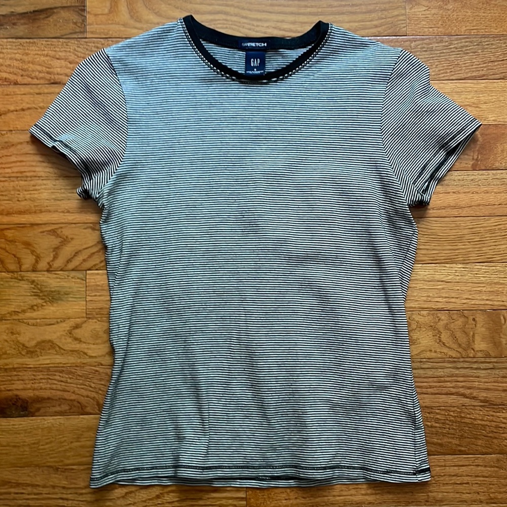 Gap Top -Size Small